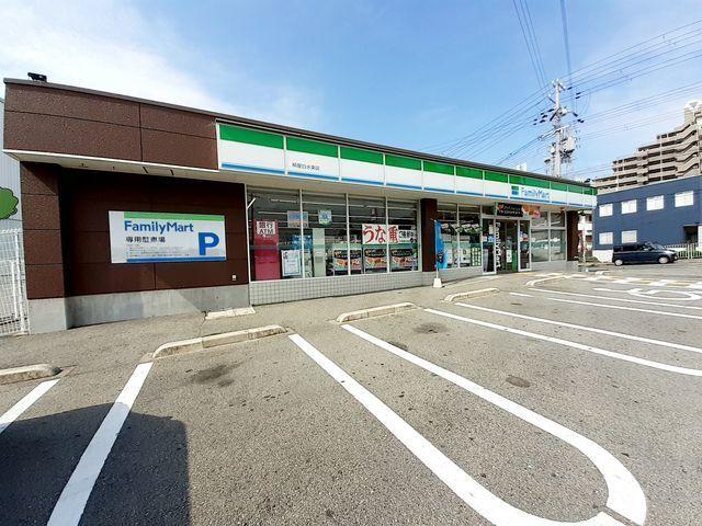 ファミリーマート柳屋白水東店：240m