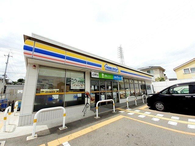 ミニストップ明石大久保店：1100m