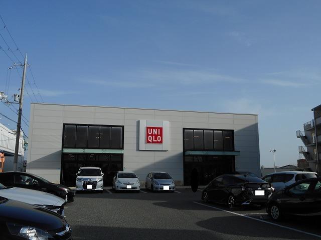 ユニクロ大蔵谷店：1200m