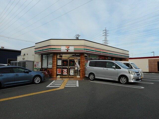 セブンイレブン神戸森友２丁目店：1100m