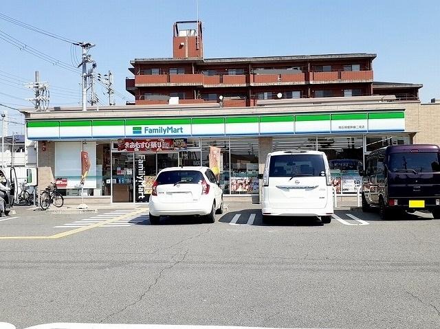 ファミリーマート明姫幹線二見店：650m