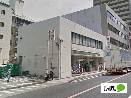 ローソンストア100明石小久保店：76m