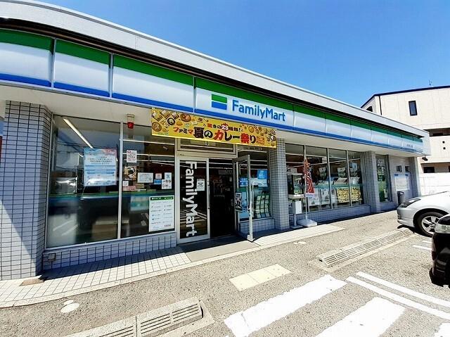 ファミリーマート東二見店：850m