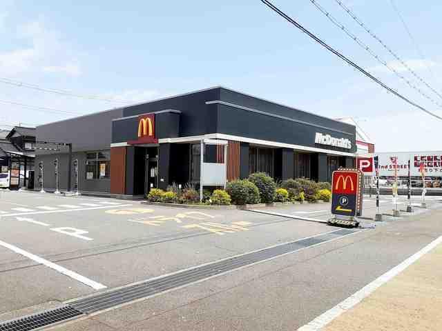 マクドナルド２５０魚住店：1100m