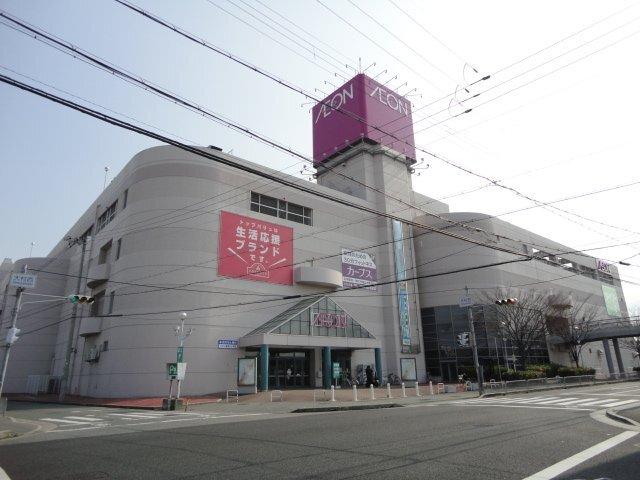 イオン三木店：692m