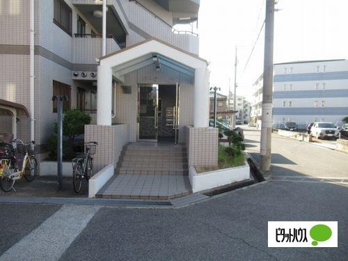 明石市小久保マンション エントランス