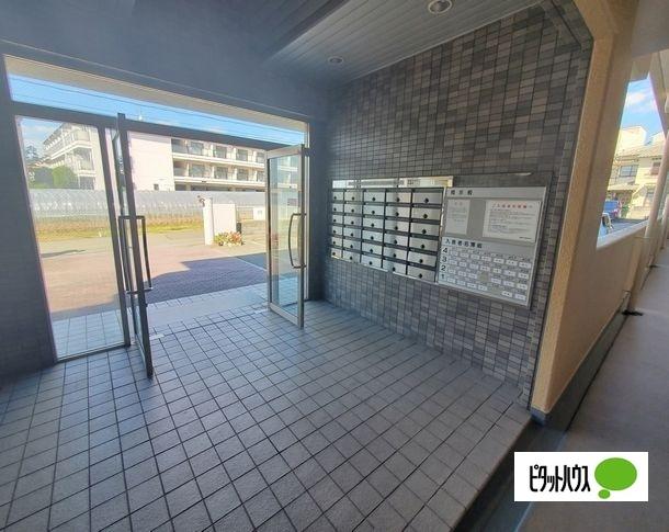 神戸市西区伊川谷町有瀬マンション ロビー