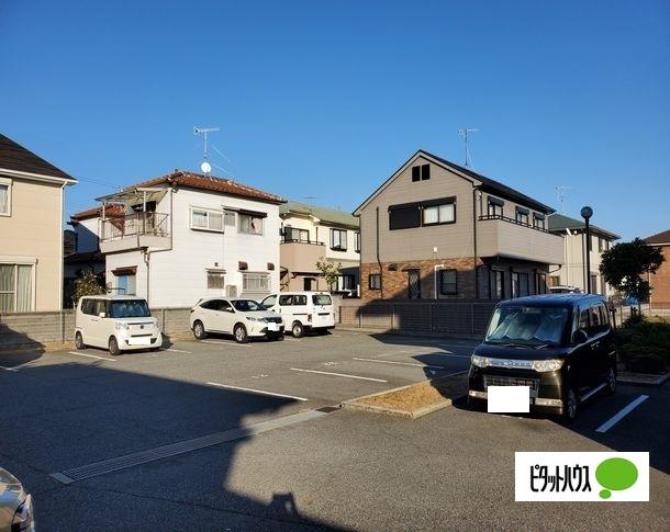神戸市西区玉津町出合マンション 駐車場