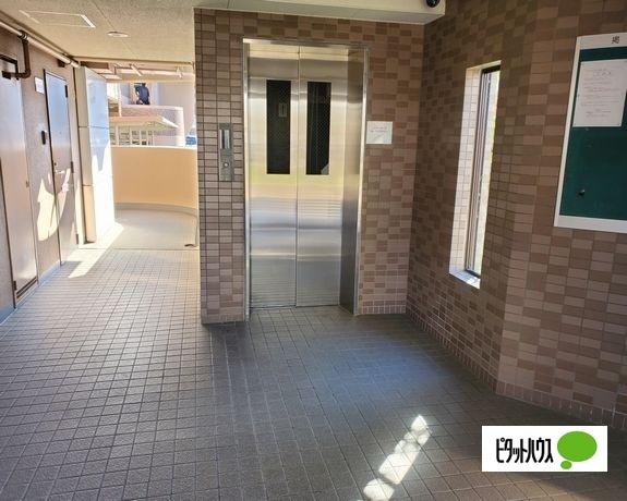 明石市大久保町谷八木マンション ロビー