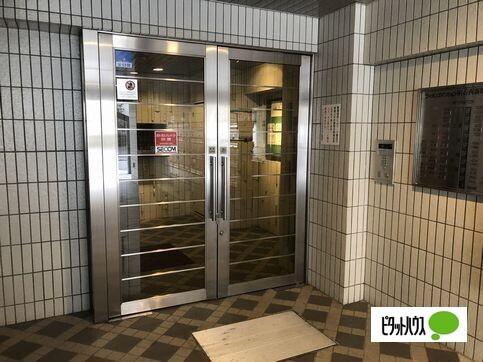明石市西新町マンション エントランス