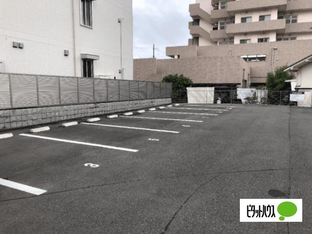 明石市二見町東二見アパート 駐車場