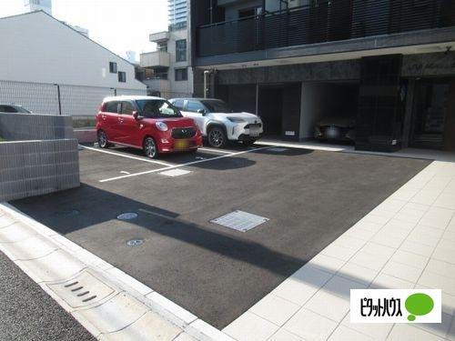 明石市鍛治屋町マンション 駐車場