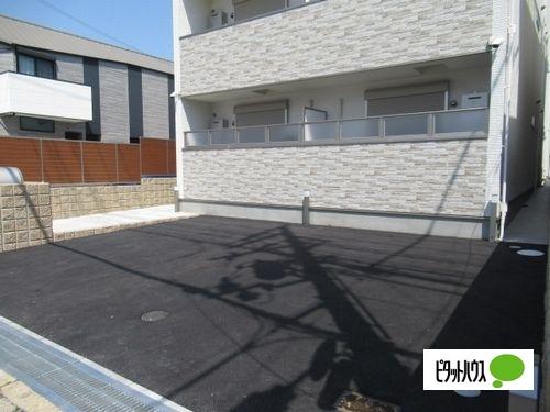 明石市大蔵本町アパート 駐車場