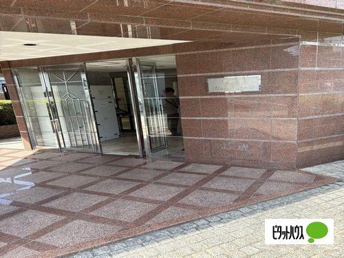 プレステージ明石大久保Ⅳ エントランス