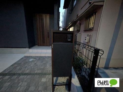 明石市二見町西二見一戸建 エントランス