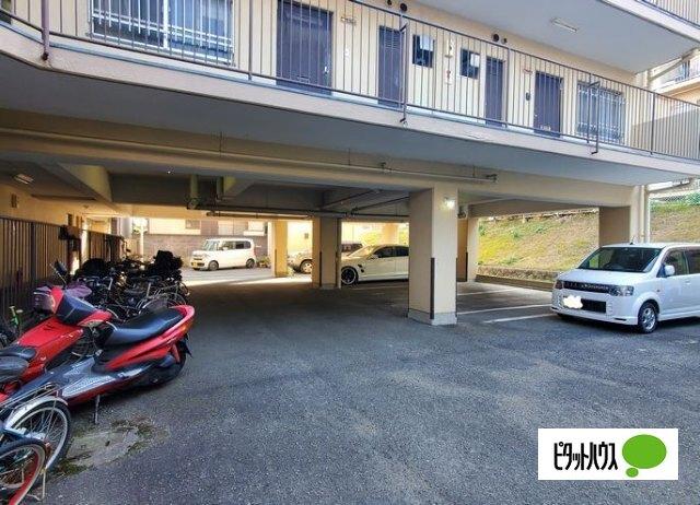 神戸市西区枝吉マンション 駐車場