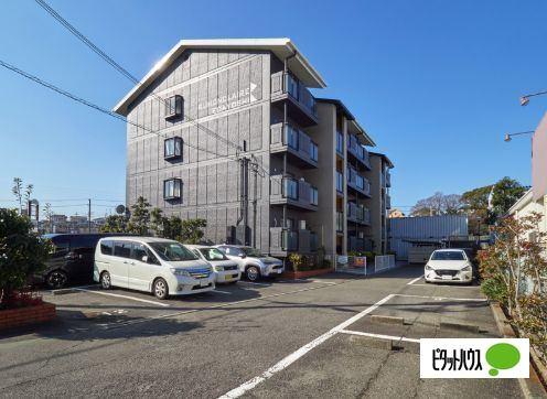 神戸市西区枝吉マンション 駐車場