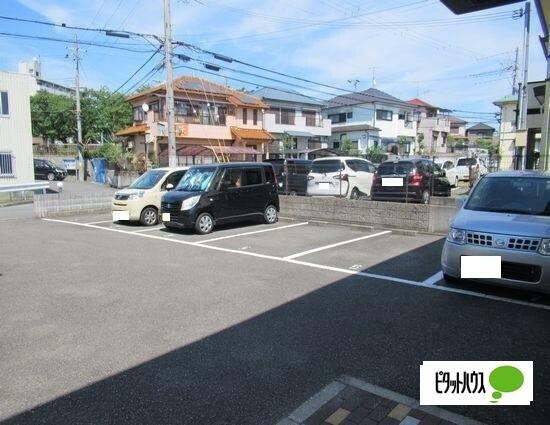 神戸市西区水谷アパート 駐車場
