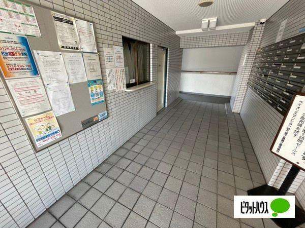 明石市二見町東二見マンション エントランス