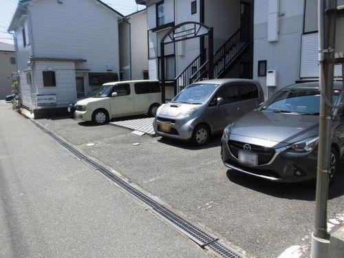明石市東藤江アパート 駐車場