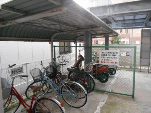 パレロワイヤル参番館 物件画像