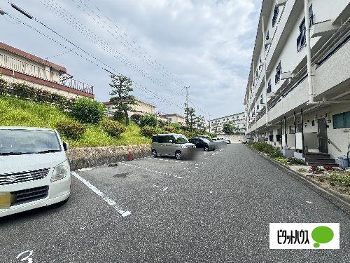 松が丘住宅１０号棟 物件画像