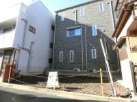 【「職＆育＆住」近接の「清澄」エリア 最寄駅3分 東道路】朝から陽当たり良好です。