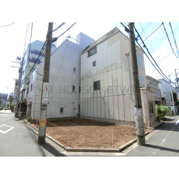 【文京「千石」エリア 駅近1分の角地】大変便利な立地です。是非現地をご見学ください。