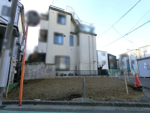 【都心アクセス良好 「渋谷区本町」の角地(南東＆北東)】周辺閑静＆朝から陽当たり良好です。