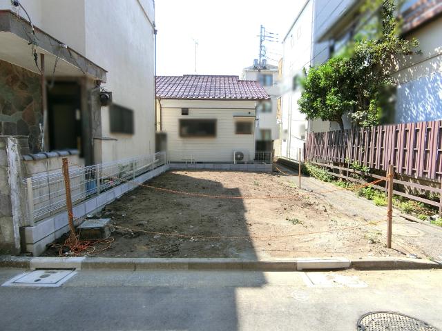 間口は約4.7ｍあります。