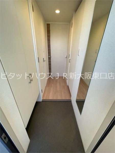 大阪市東淀川区西淡路マンション 玄関