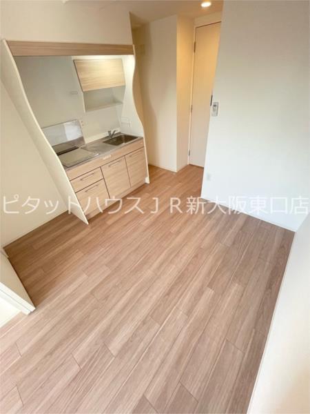 大阪市東淀川区西淡路マンション リビング
