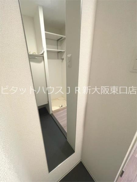 大阪市東淀川区西淡路マンション 玄関
