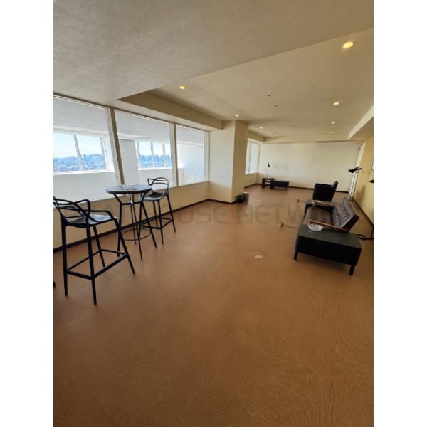 シガーラウンジ