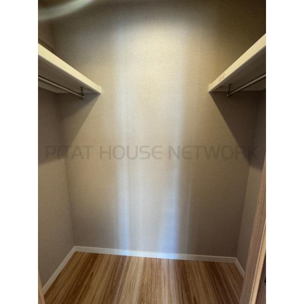 洋室4WIC(約5.2畳)