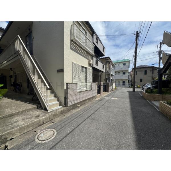 南西側前面道路