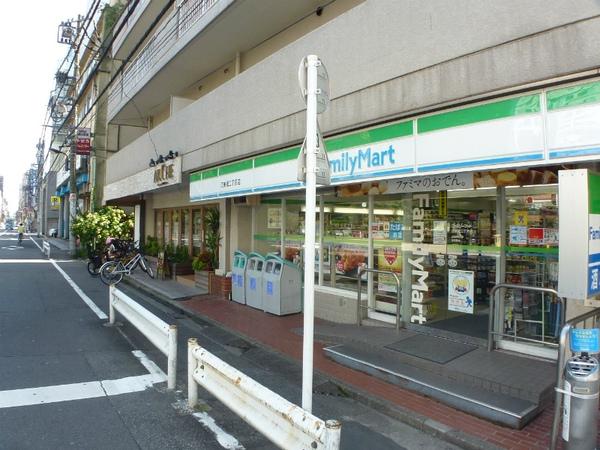 コンビニ