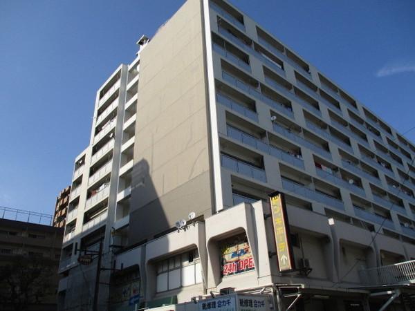 ファミリーコーポ南行商協ビル 外観