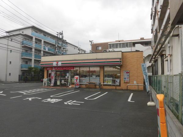 コンビニ