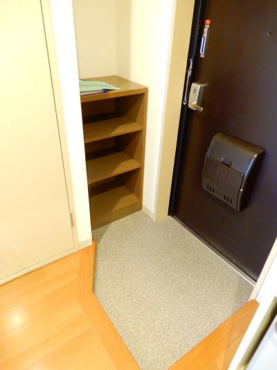 リヴィエル須磨（403） 玄関