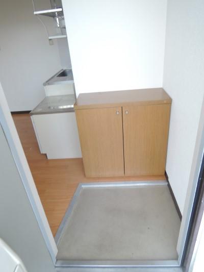 キャナルハイツ 玄関