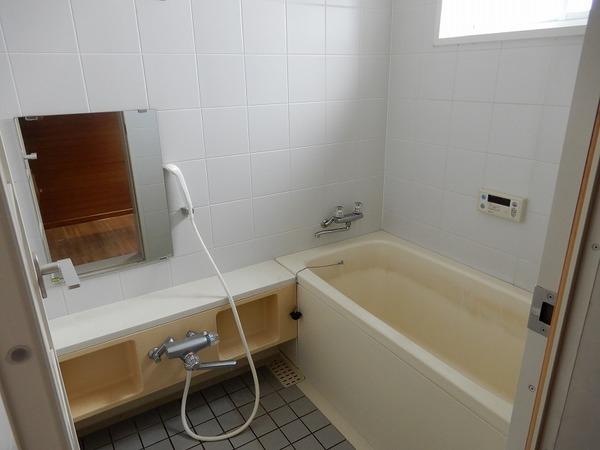 星陵台店舗付き住宅（1） バス／シャワー
