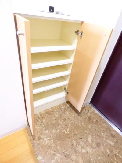 飛松高谷マンション（603） 収納