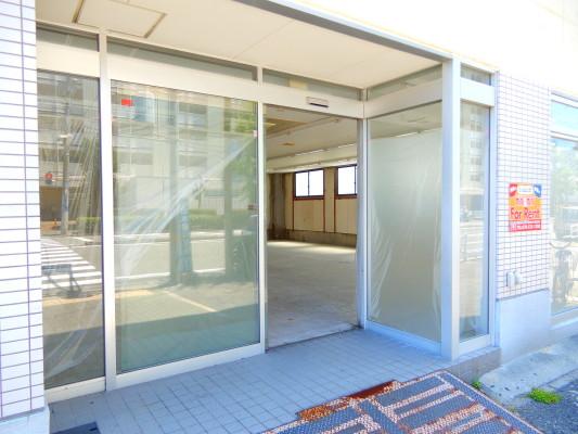御崎本町ビル 玄関