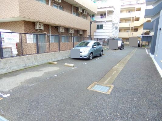 コーレジアス須磨（206） 駐車場