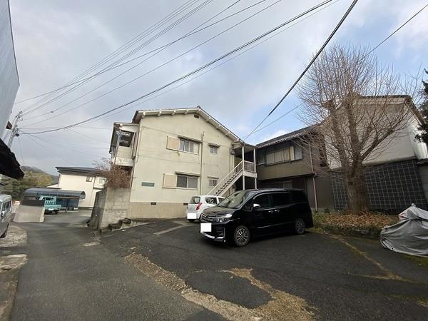 リバーサイド白川 ロビー