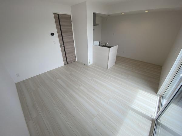 クローバー富士1号館 リビング
