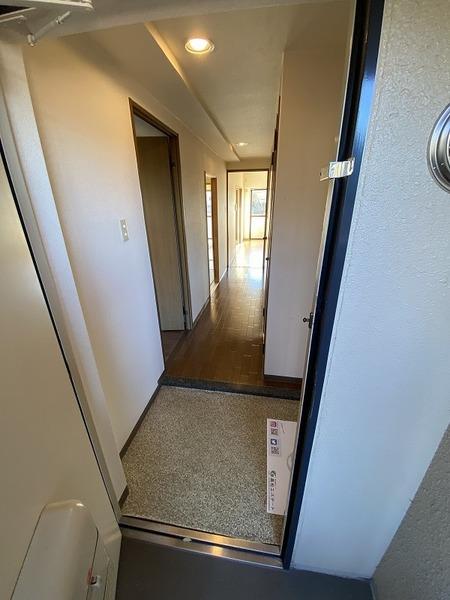 デルフィオーレ須磨 玄関