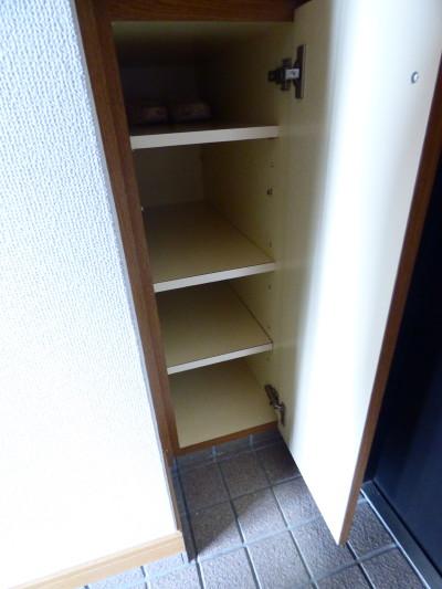 メゾン須磨２０００ 収納