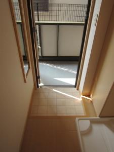 セジュール西代Ⅱ（102） 玄関